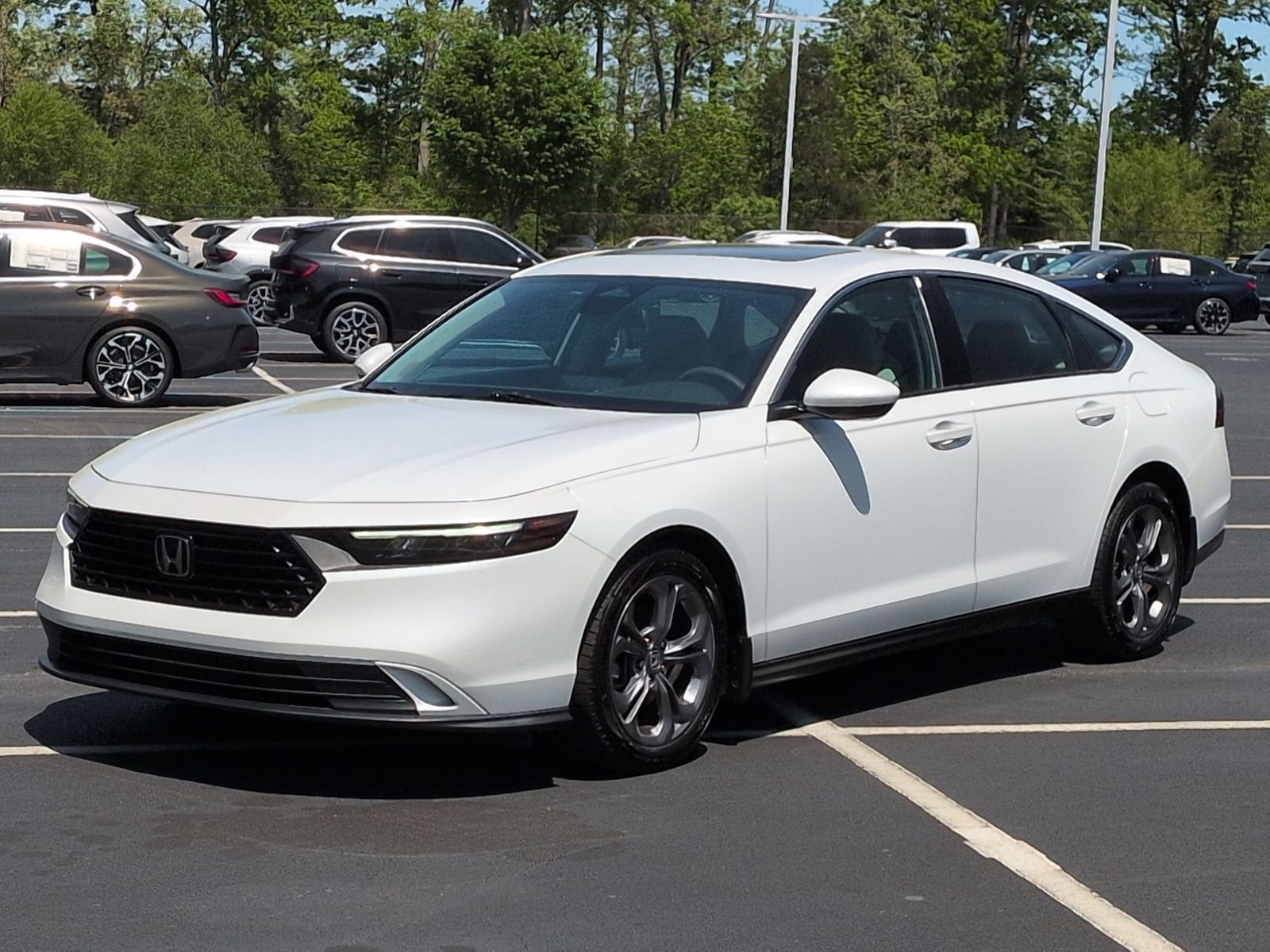 2023 Honda Accord EX photo 4