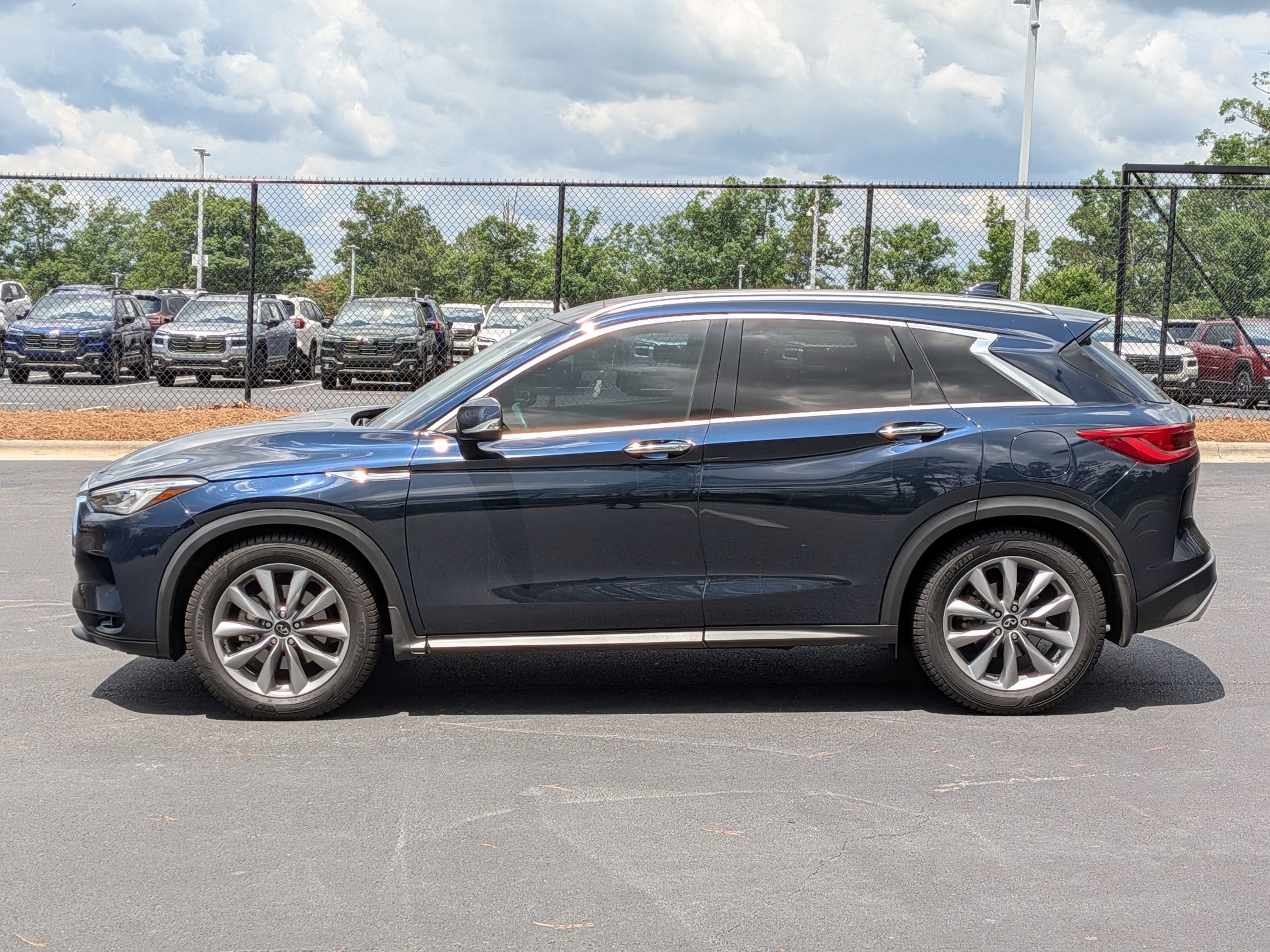 INFINITI QX50 LUXE