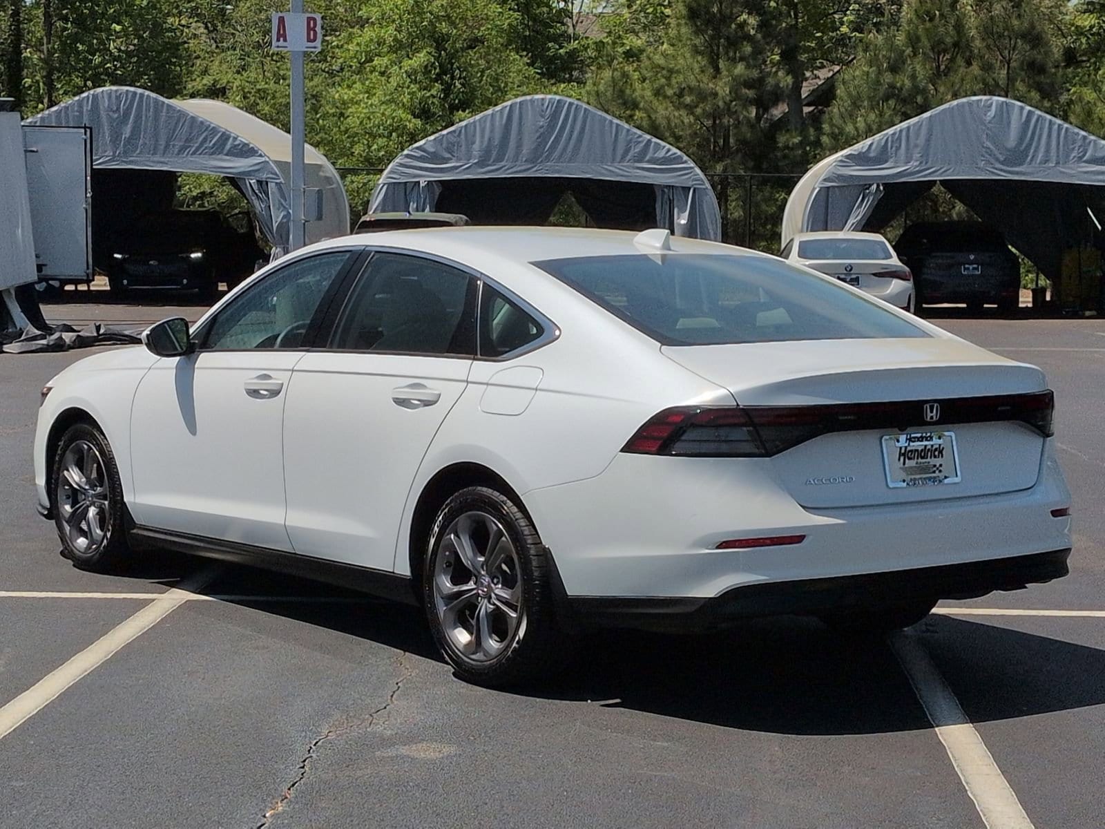 2023 Honda Accord EX photo 3
