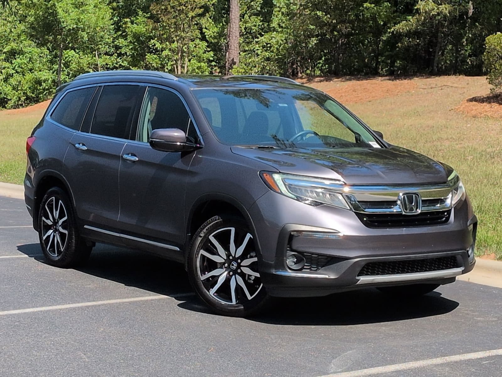 2019 Honda Pilot 4WD Elite's photo