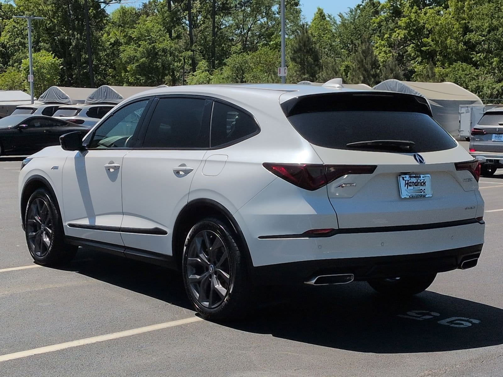 2023 Acura MDX w/A-Spec Package photo 6