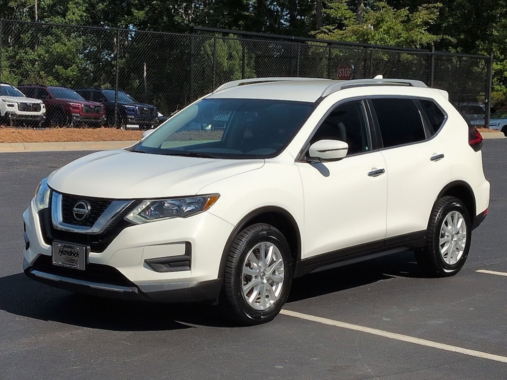 Used 2018 Nissan Rogue SV SUV