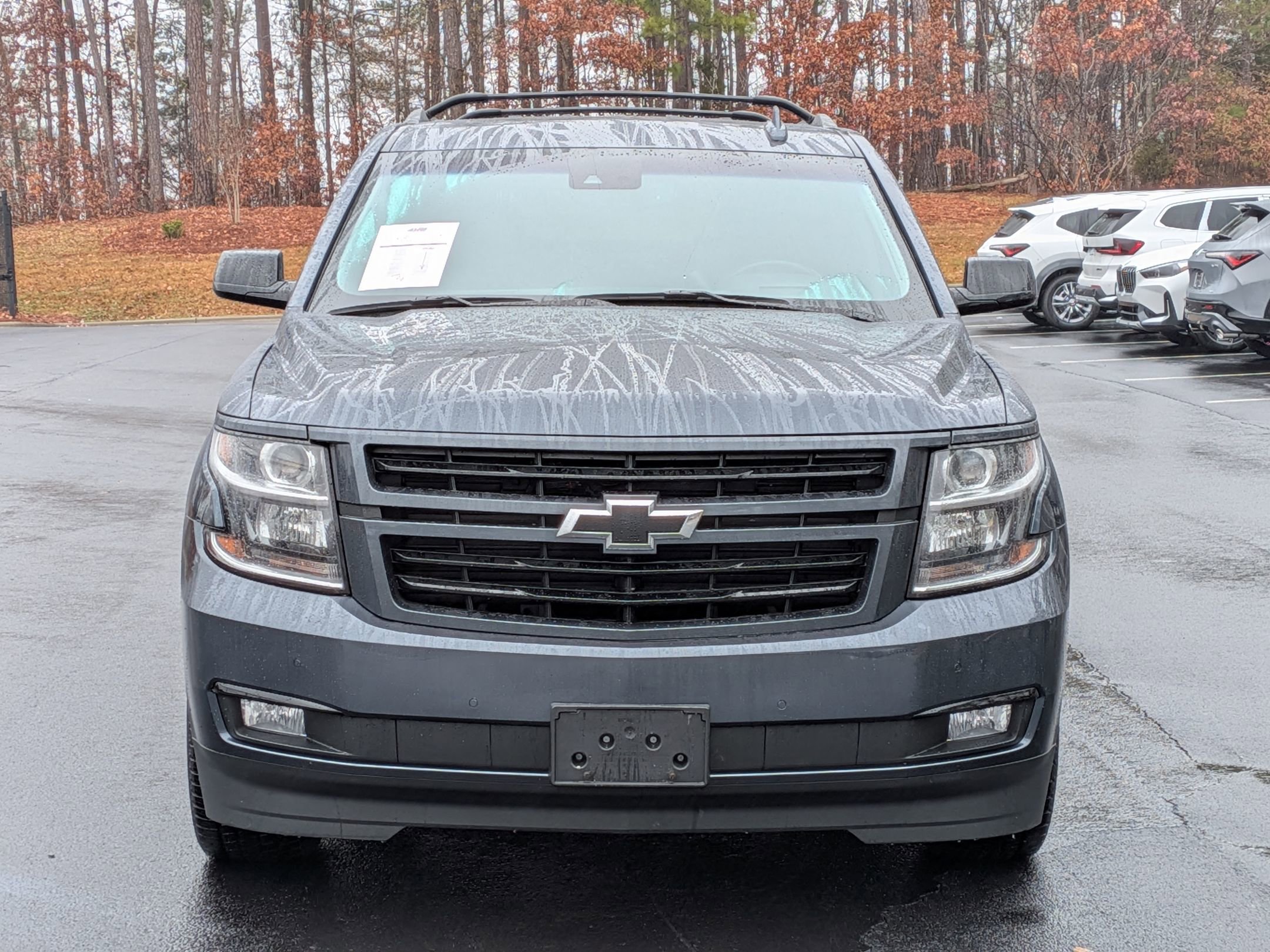 2019 Chevrolet Tahoe Premier photo 2