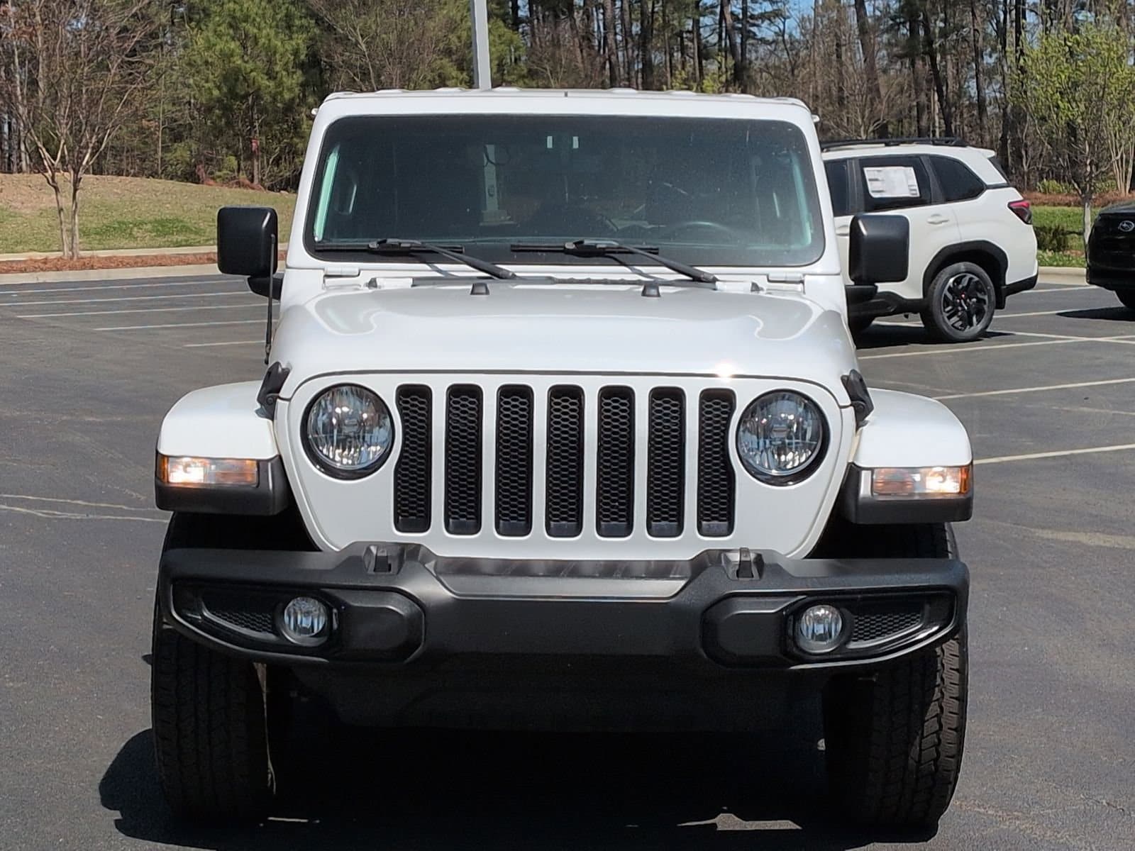 2022 Jeep Wrangler Unlimited Sahara Altitude photo 2