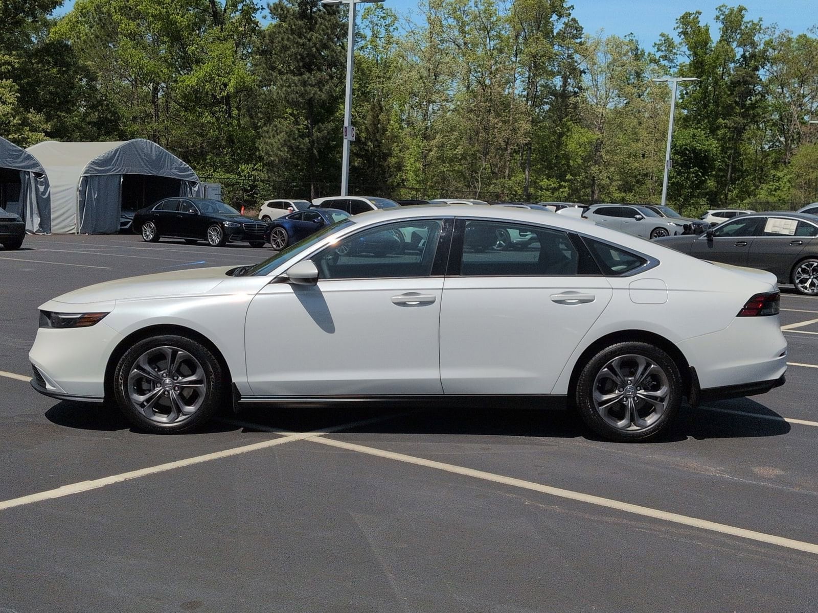 2023 Honda Accord EX photo 6