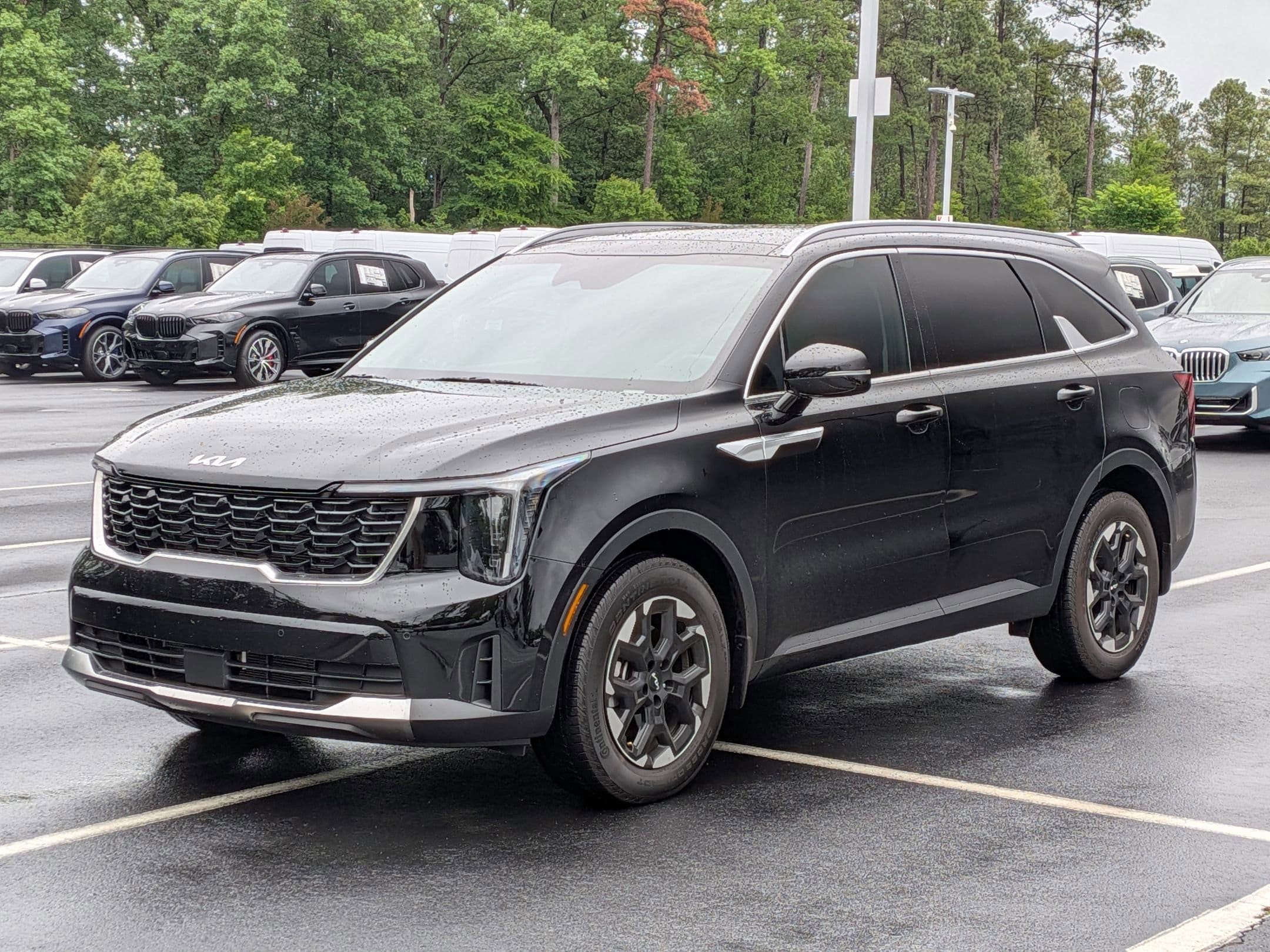 2026 Kia Sorento S photo 5