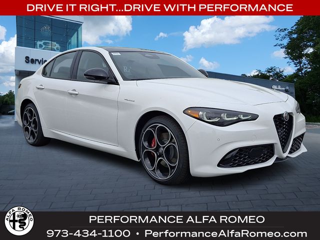 2026 Alfa Romeo Giulia Giulia AWD's photo