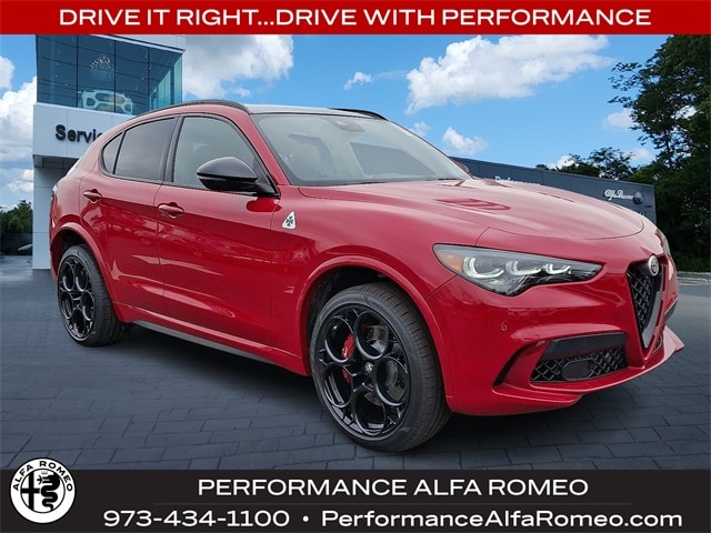 2024 Alfa Romeo Stelvio Quadrifoglio's photo