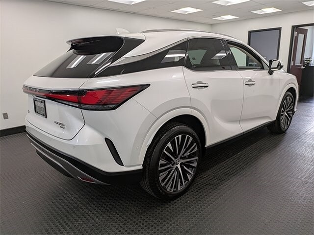 2024 Lexus RX 350 Premium photo 2
