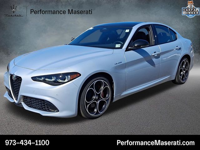 2025 Alfa Romeo Giulia Giulia AWD's photo