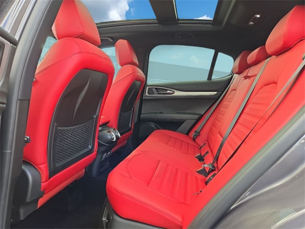 New 2025 Alfa Romeo Stelvio Sprint Sport Utility