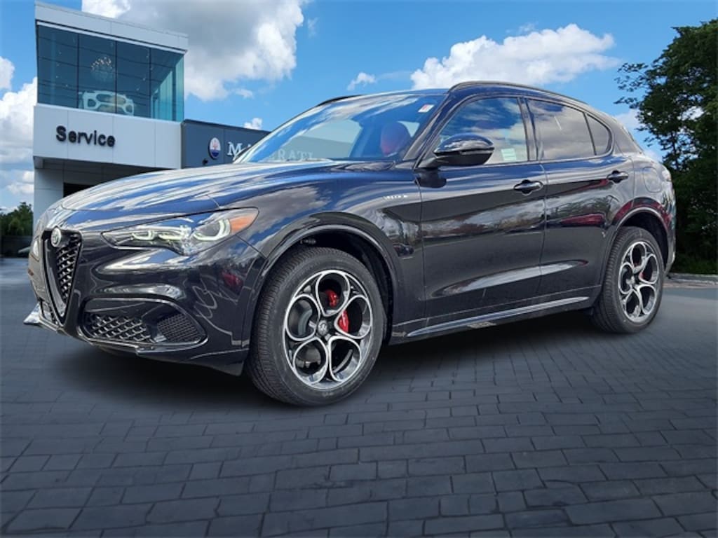 New 2025 Alfa Romeo Stelvio Sprint Sport Utility