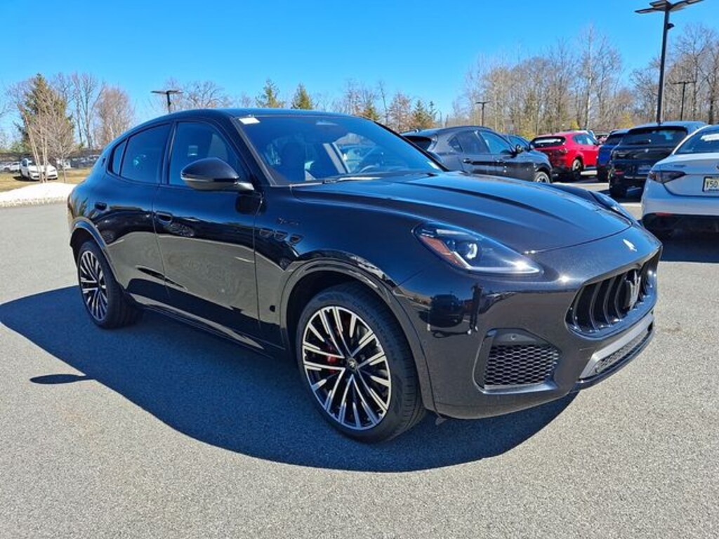 Used 2025 Maserati Grecale Modena SUV