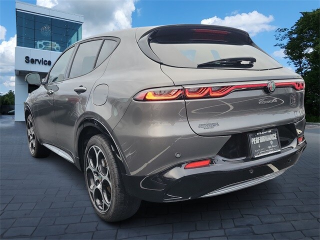 2024 Alfa Romeo Tonale Ti photo 2