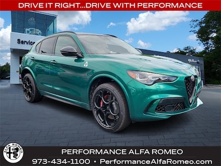 2024 Alfa Romeo Stelvio Quadrifoglio SUV