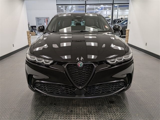 2024 Alfa Romeo Tonale Veloce photo 2