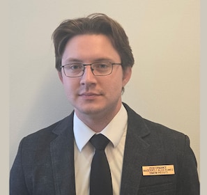 Staff member Simon Picciuti from ID_8a8702