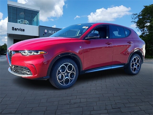 2024 Alfa Romeo Tonale Ti photo 2