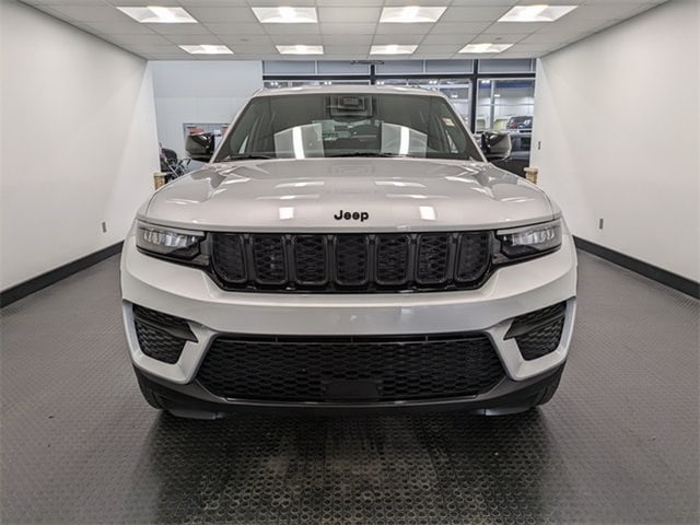 Used 2023 Jeep Grand Cherokee Altitude with VIN 1C4RJHAG1P8875534 for sale in East Hanover, NJ