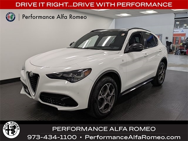 2024 Alfa Romeo Stelvio Ti