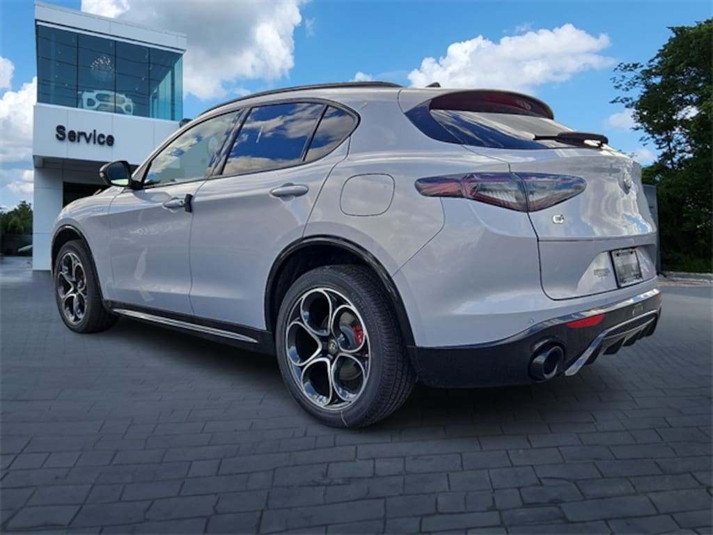 New 2025 Alfa Romeo Stelvio Sprint Sport Utility