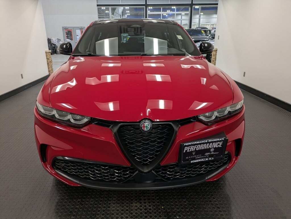 2024 Alfa Romeo Tonale Veloce photo 2