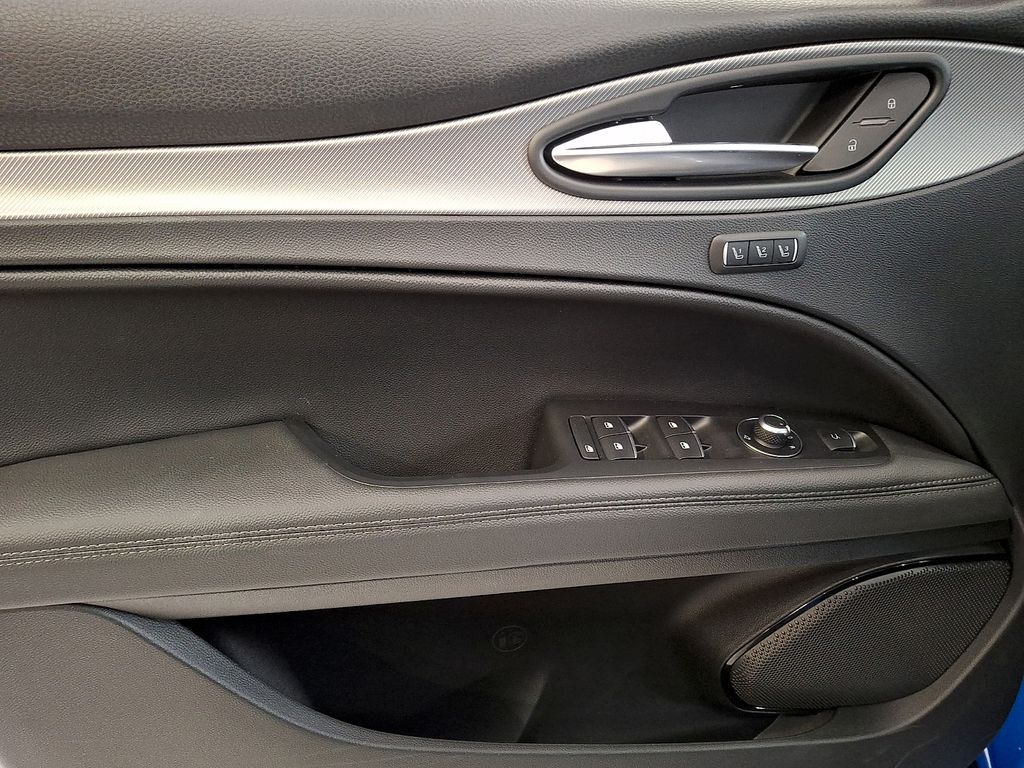 2026 Alfa Romeo Stelvio Base - Photo 7