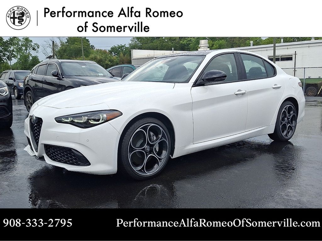 2026 Alfa Romeo Giulia Base Sedan