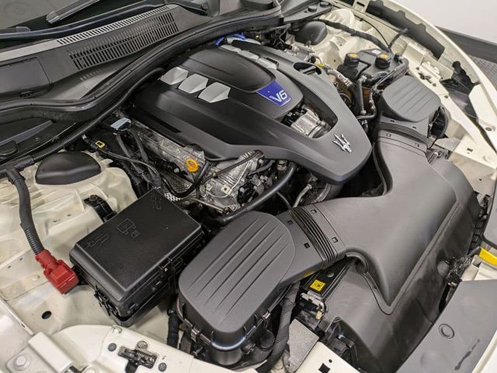 2019 Maserati Ghibli S - Photo 30