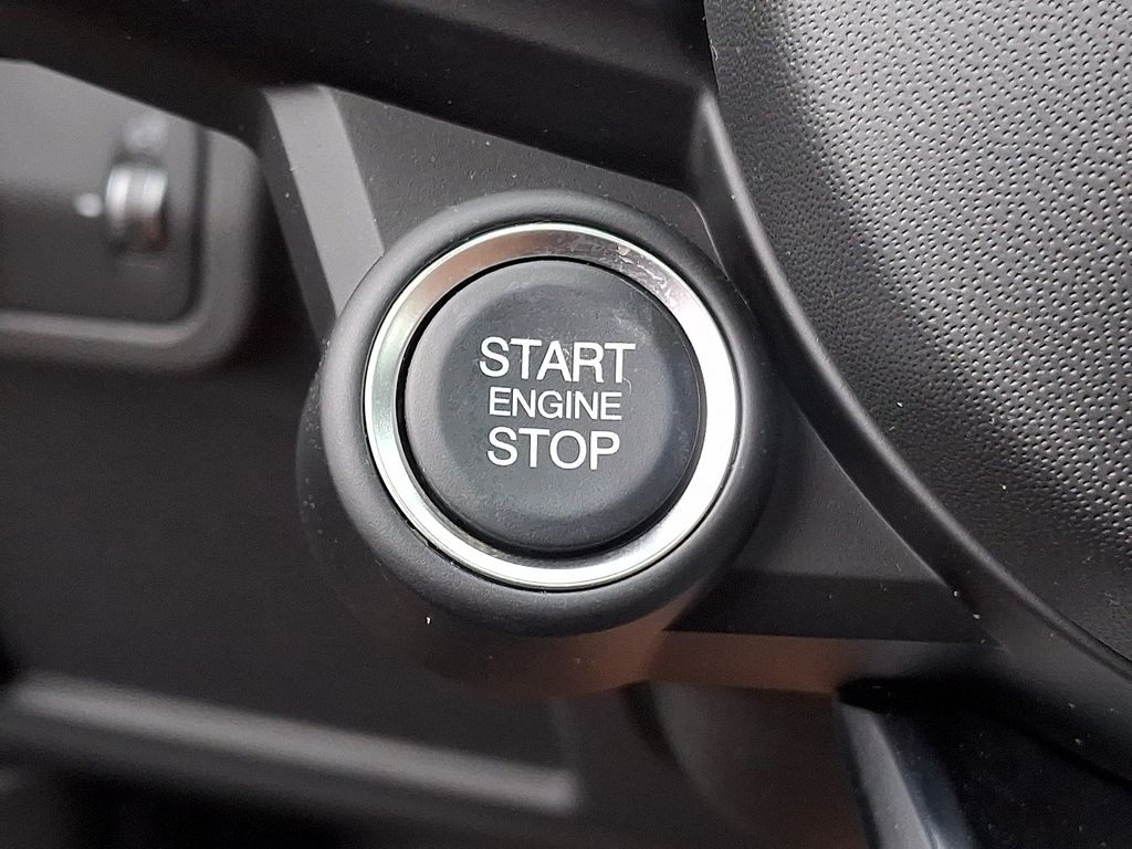 2026 Alfa Romeo Stelvio Base - Photo 12