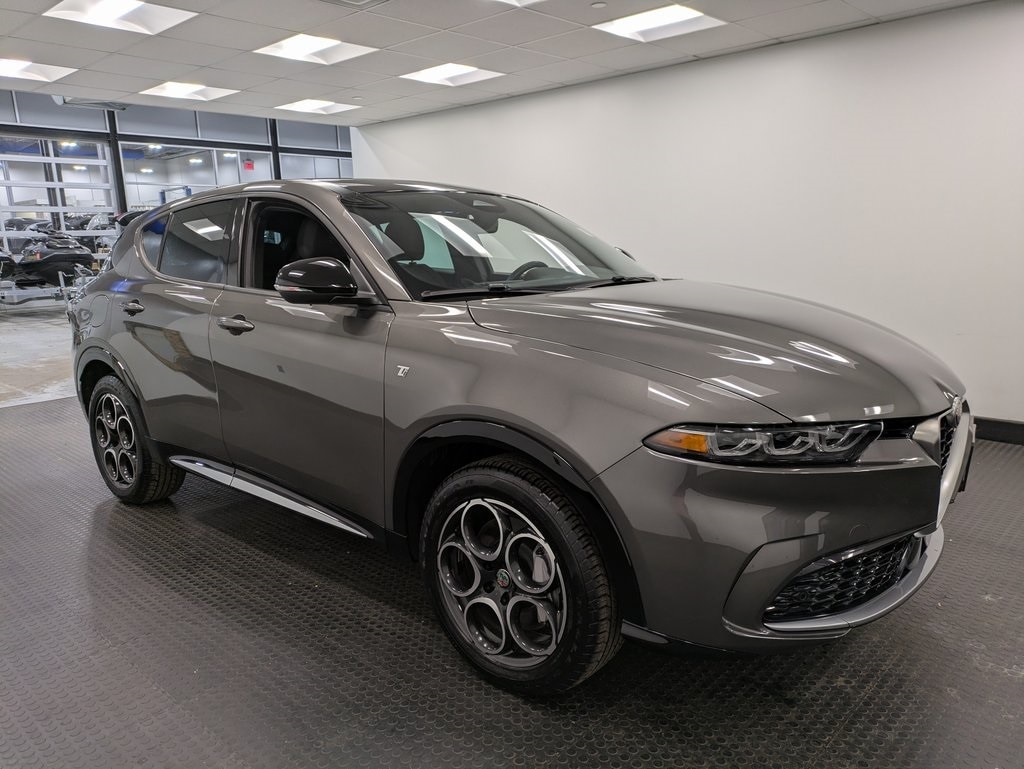 Used 2024 Alfa Romeo Tonale Ti SUV