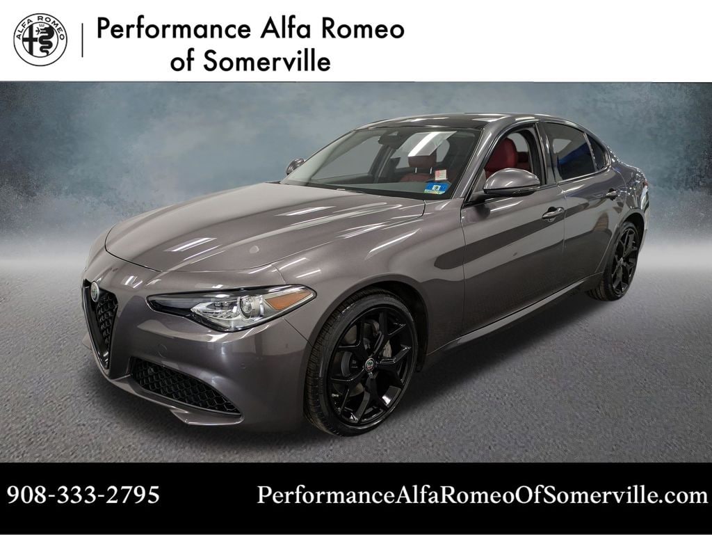 2020 Alfa Romeo Giulia 2.0 Ti Auto AWD's photo