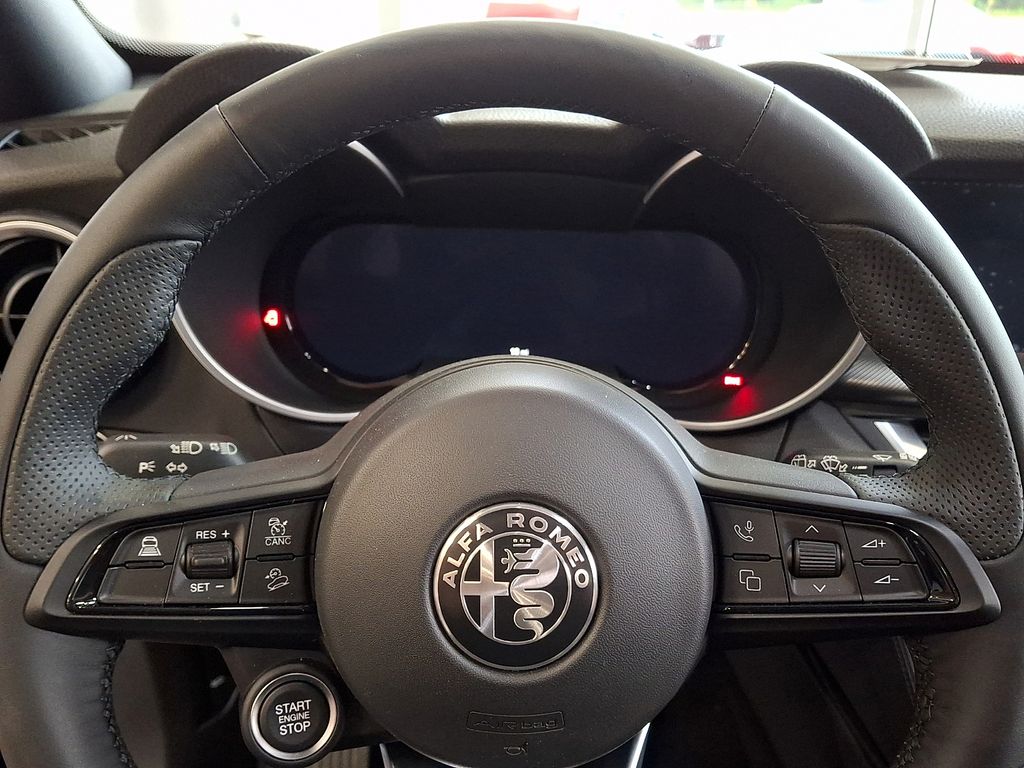 2026 Alfa Romeo Stelvio Base - Photo 11