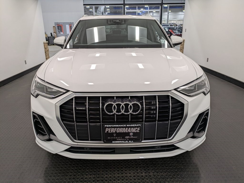 2024 Audi Q3 Premium S line photo 2