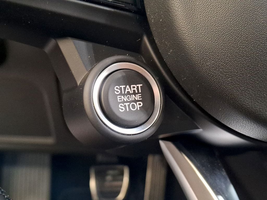 2026 Alfa Romeo Stelvio Base - Photo 12