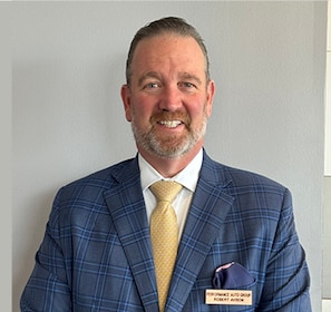 Staff member Robert Avison from ID_7a7f5c