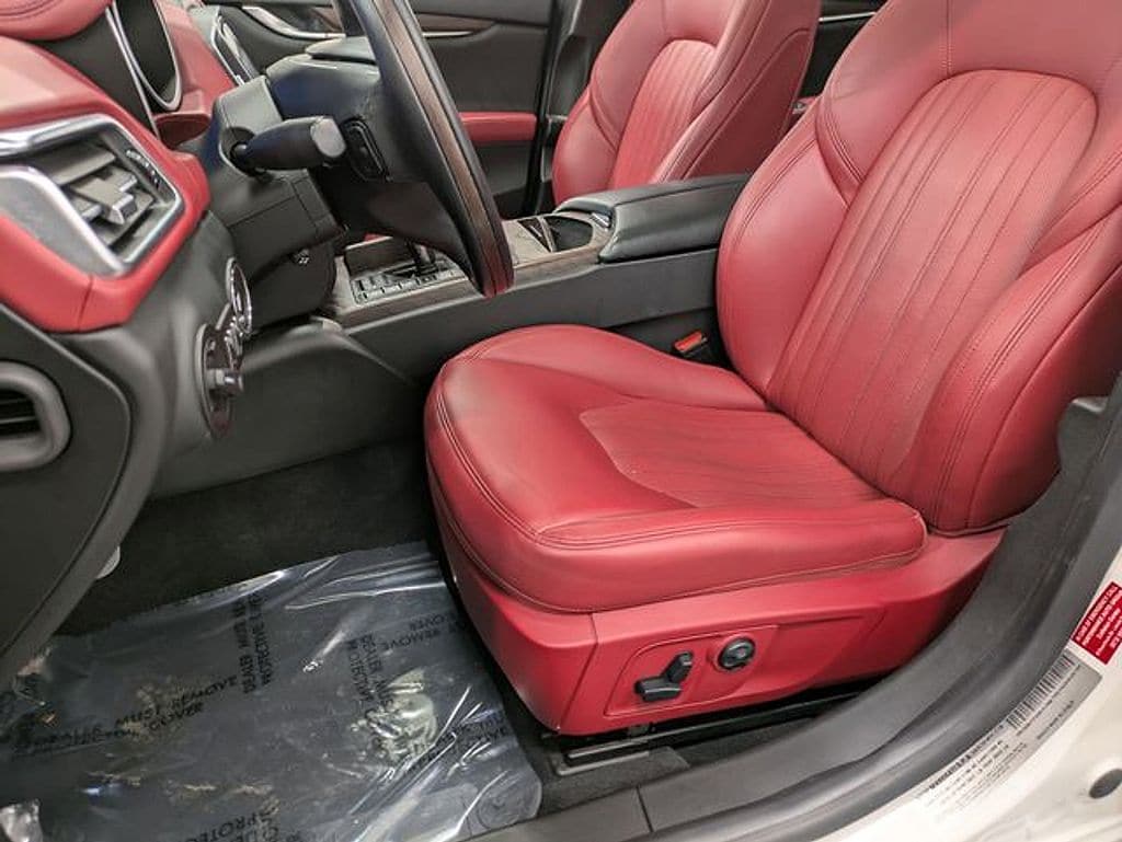 2019 Maserati Ghibli S - Photo 11