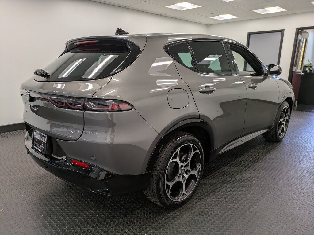 Used 2025 Alfa Romeo Tonale Base SUV