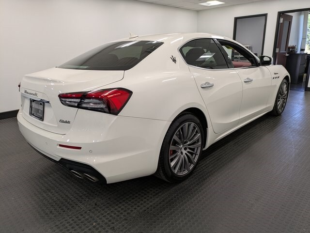 2022 Maserati Ghibli Modena Q4 photo 4