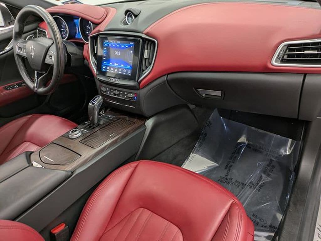 2019 Maserati Ghibli S - Photo 29