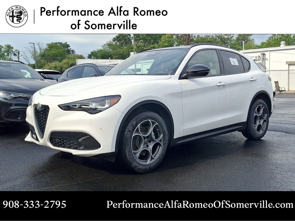 2026 Alfa Romeo Stelvio