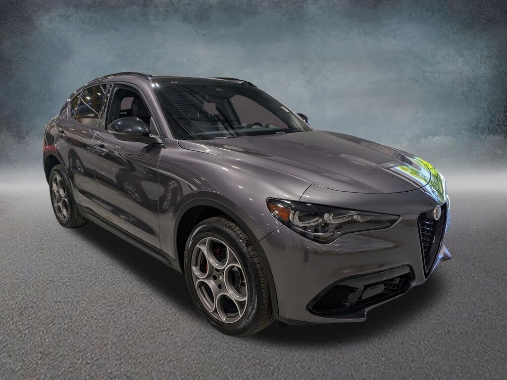 Used 2024 Alfa Romeo Stelvio Sprint SUV