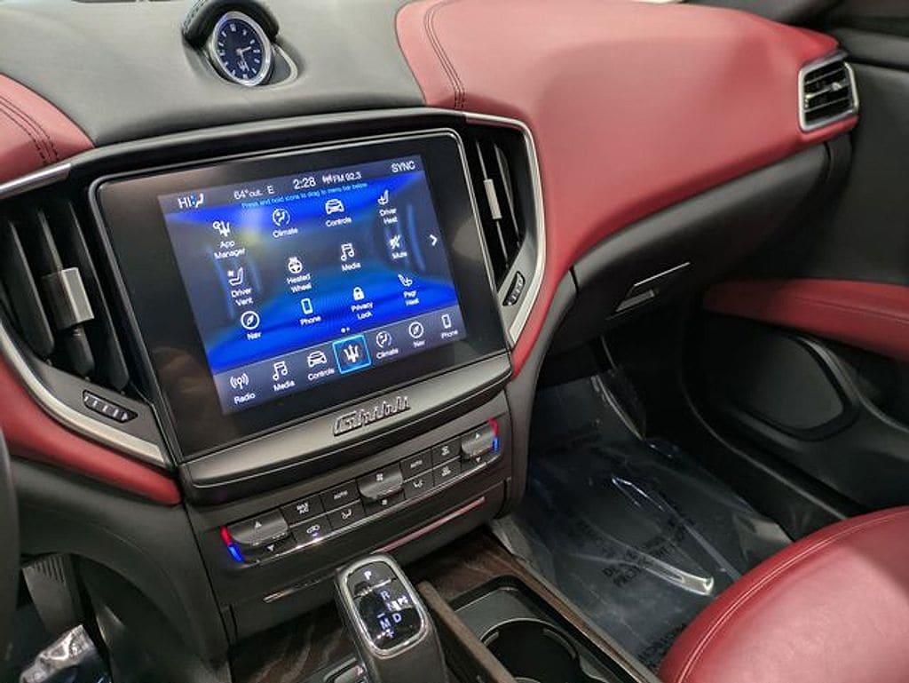 2019 Maserati Ghibli S - Photo 12