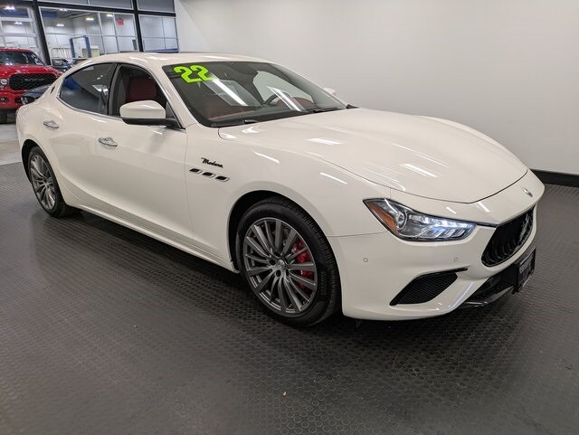 2022 Maserati Ghibli Modena Q4 photo 3