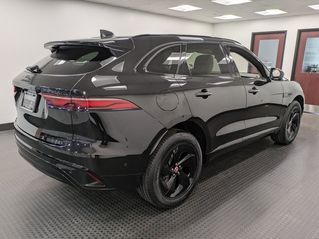 2021 Jaguar F-PACE P250 S photo 3