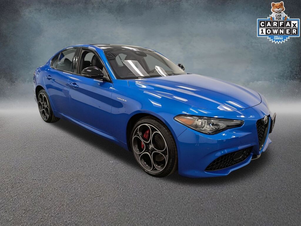 Used 2023 Alfa Romeo Giulia Veloce Sedan