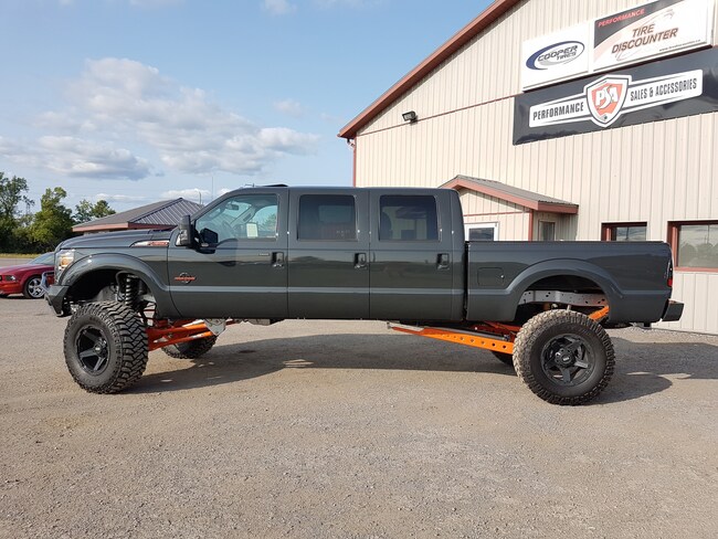 Truck 2016 Ford F 350 Custom Lifted 6 Door Lariat Truck 2016 Ford F 350 Custom Lifted 6 Door Lariat