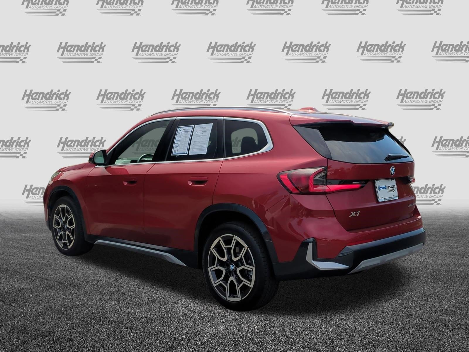 2026 BMW X1 xDrive28i photo 3