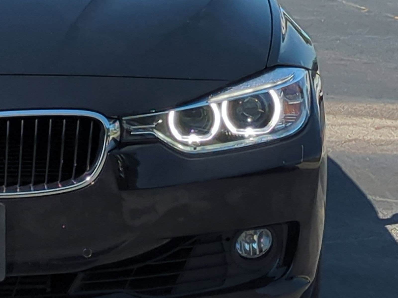 2015 BMW 3 Series 328i xDrive photo 4