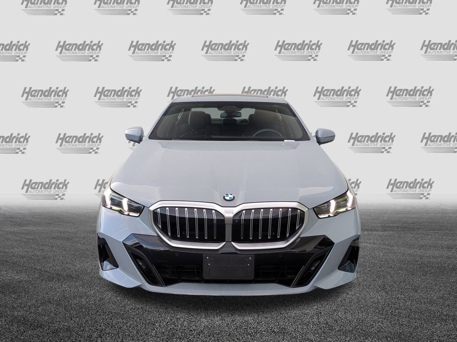 2024 Bmw 530i xDrive photo 2